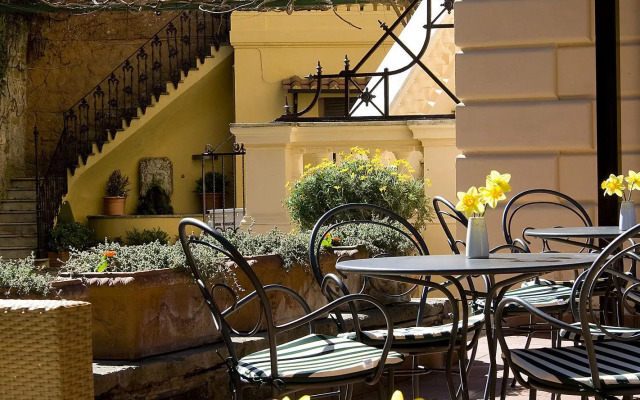 Rome Garden Hotel