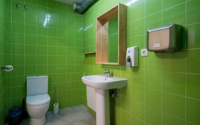 Ganbara Hostel