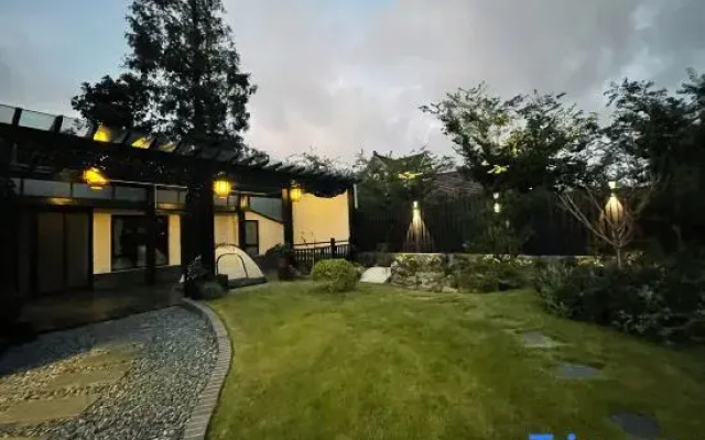 Yueyingju Homestay