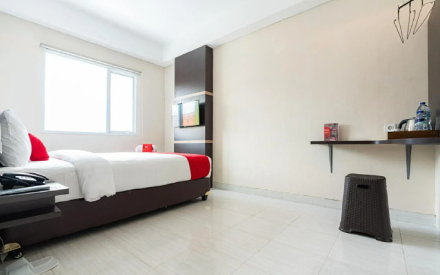 RedDoorz Plus @ Harvest Inn Panakkukang