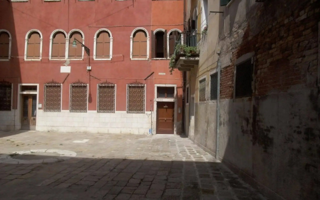 Sweet Venice - rooms & apartments
