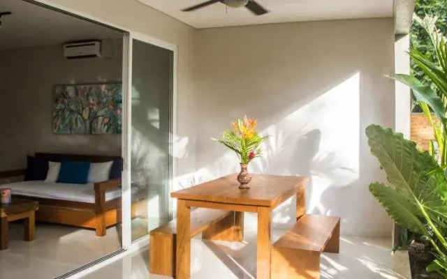 Honu Beach Apartments