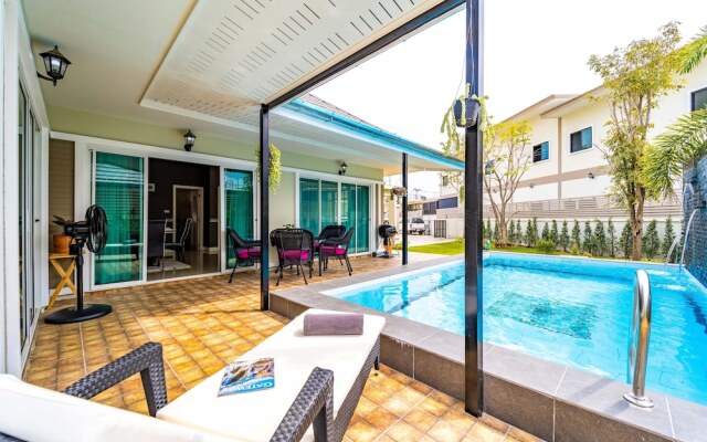 New 2 Bedroom Pool Villa C882