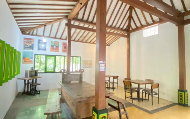 Sonosewu Guesthouse Syariah