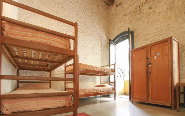 Granados Hostel