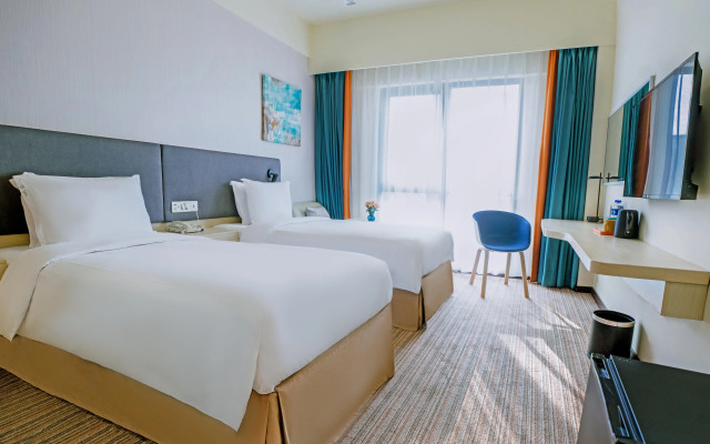 Holiday Inn Express Shanghai Putuo by IHG