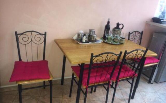 Century House On Vera