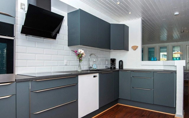 Cosy Holiday Home in Henne With Swimming Pool