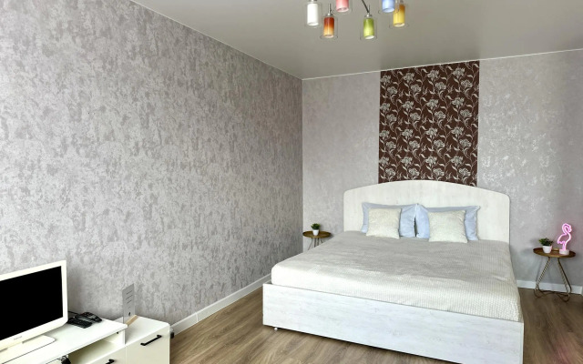 Compass на улице Республики 174