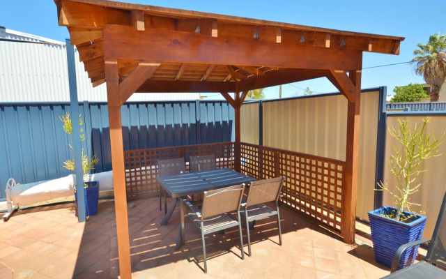 Blue Ocean Villa 2 - Kalbarri WA