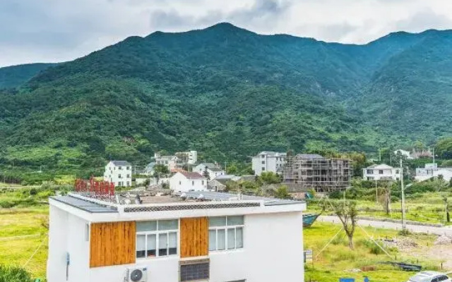 Xiangshan Changlai Inn