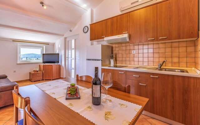 Beautiful Home in Medulin With Wifi and 2 Bedrooms