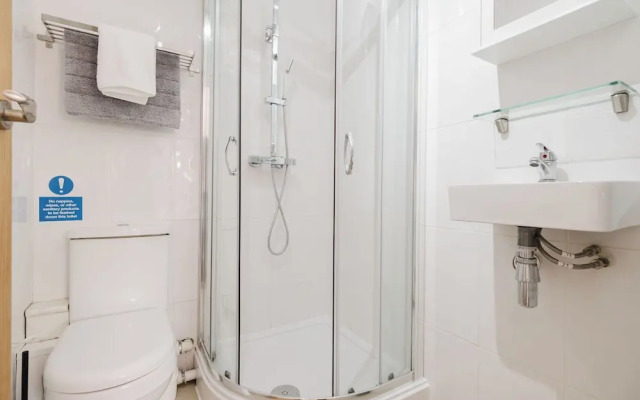 Stylish Townhouse Annexe Cheltenham