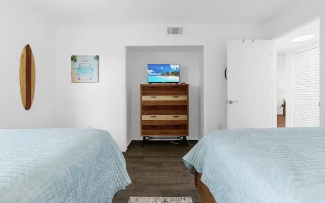 Boardwalk 205
