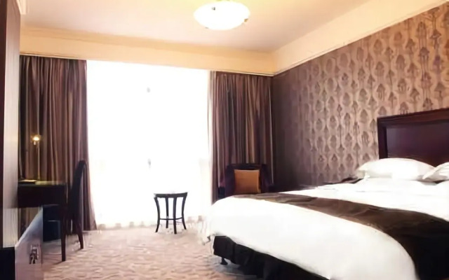 Home Inn Huaxuan Select Hotel (Jiaxing Wanda Plaza Branch)