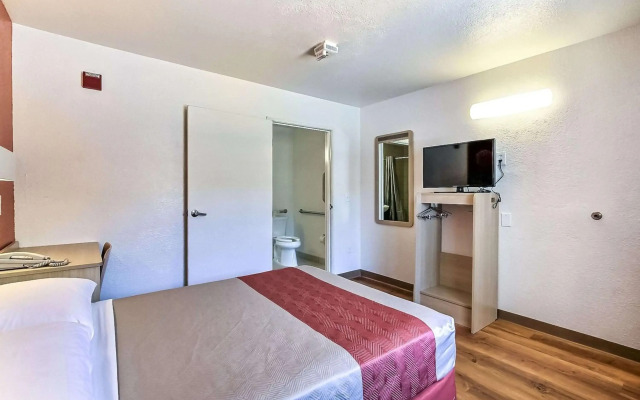 Motel 6 Fremont, CA - North