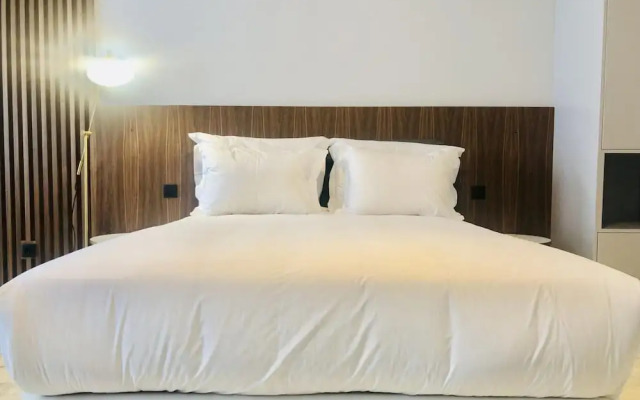 Youropo - Downtown 2B