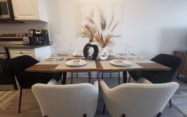 Barrie Comfort Lodging