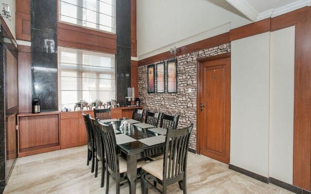 OYO 14835 Wagtail Suites