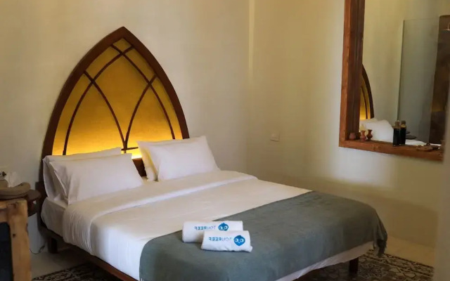 Beit Toureef - Saraya HALA