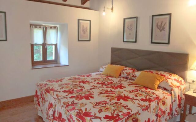 Holiday Home Uxaneko-errota