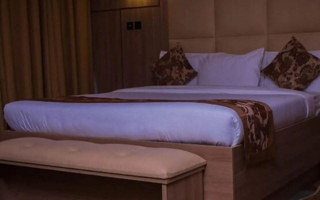 Treasures Suites & Conferences