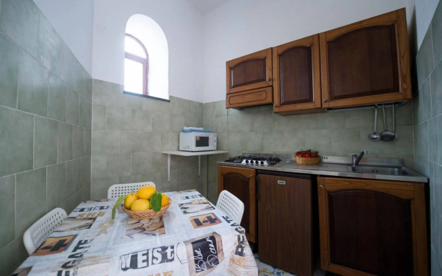 Marina Del Cantone Chalet