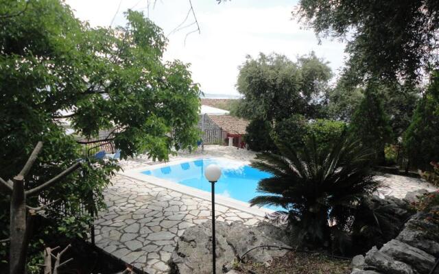 Villa Chrysoula