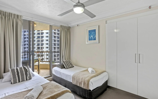 Boulevard North Holiday Apartments