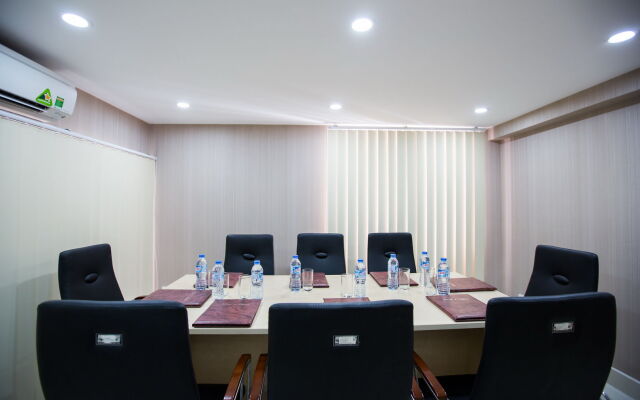 Hotel L Odeon Phu My Hung