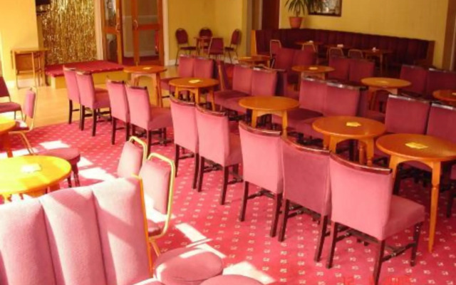 Silversands Hotel