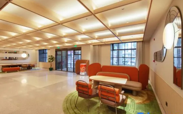 Orange Hotel (Harbin West Dazhi Street Gongda Branch)