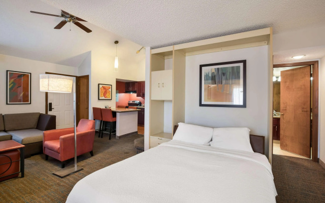 SenS Suites Livermore, SureStay Collection by Best Western