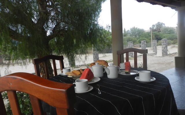 Los Colorados Hostal