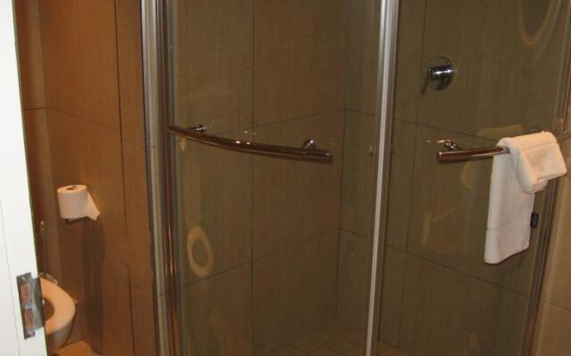 Breakers 214 And 215 Apartments