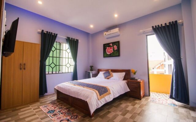 ComCC Hostel And Coffee