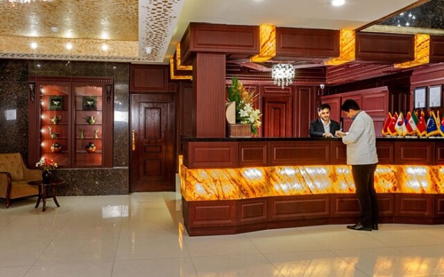 Aramis Hotel