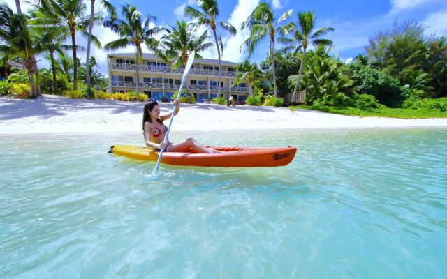 Moana Sands Beachfront Hotel