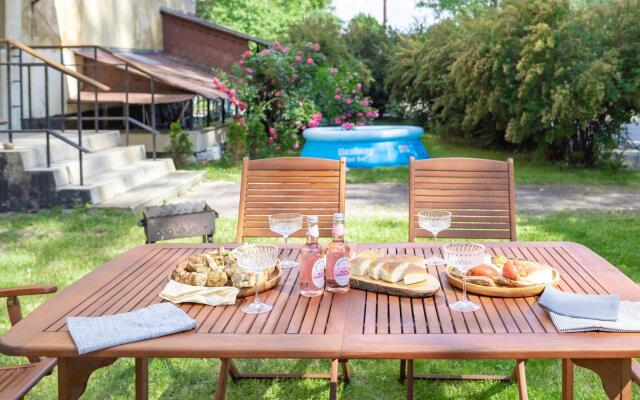 Zoya-Apart на улице Л. Некрасова 11