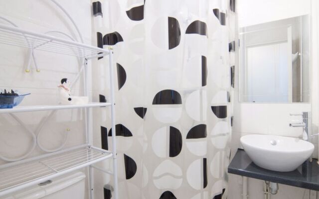 Les Flots Bleus 33281