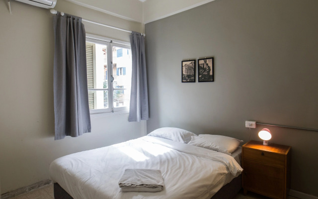 The Grand Meshmosh Hotel