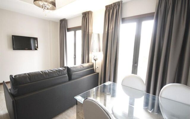 Apartamentos Alvear Suites