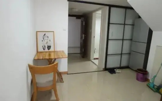 Qingshe Apartment (Shanghai Sijing Metro Station)
