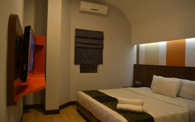 J Hotel Medan