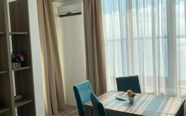 Lake View Apartment Mamaia Summerland