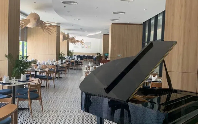 Ruby Provided Arena Cam Ranh