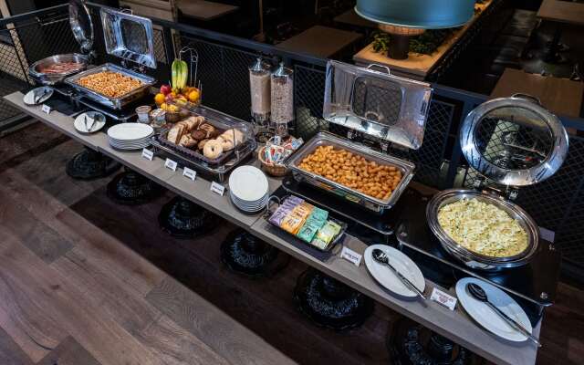 Best Western Plus Tin Wis Resort