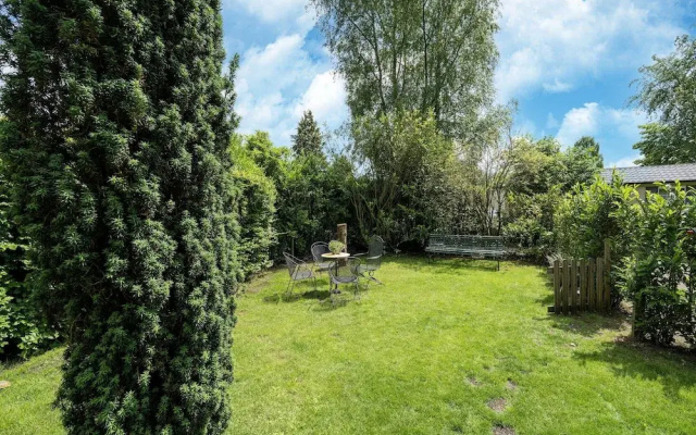 Pleasing Chalet in Stegeren near Forest