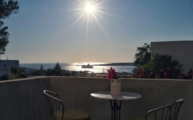 Parousia Luxury Apartments