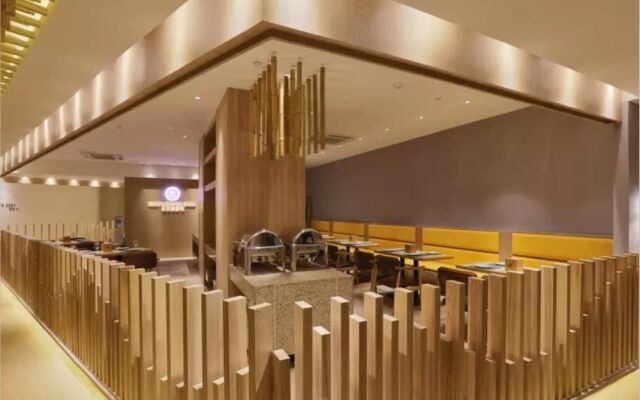 Shenzhen Leader Art Hotel